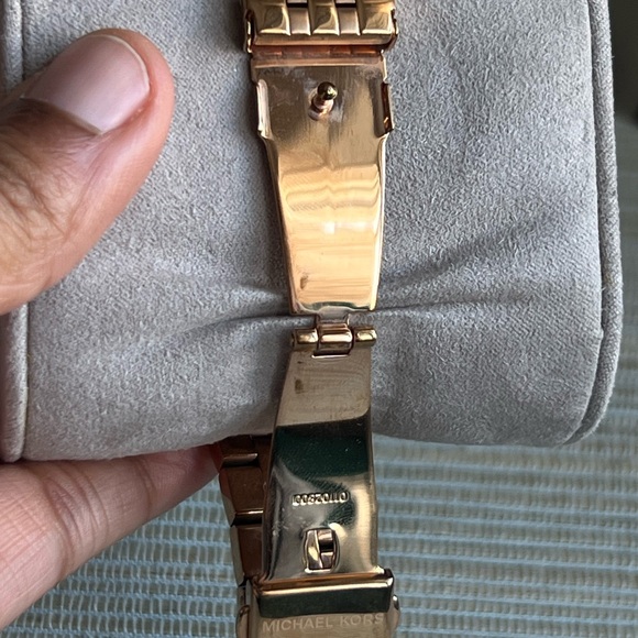 Michael Kors Pink and Gold Chronograph Watch - Picture 9 of 13